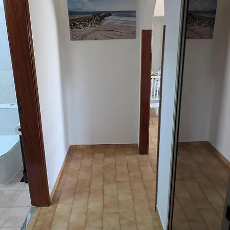 1 Bedroom In Portimao, Da Rocha Апартаменты Портиман