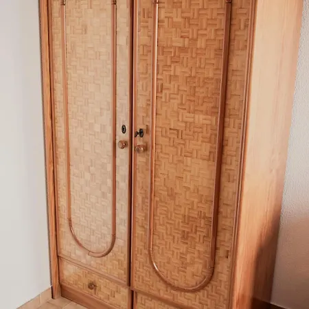 1 Bedroom In Portimao, Da Rocha * Portimão