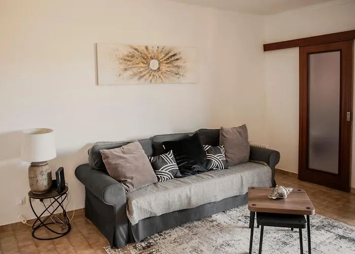 1 Bedroom In Portimao, Da Rocha *